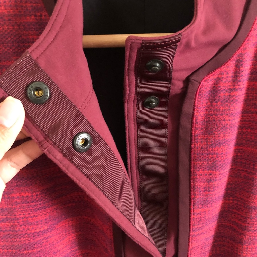 Lululemon Cocoon Car Coat Jacket Red Berry Size Small - Picture 4 of 5